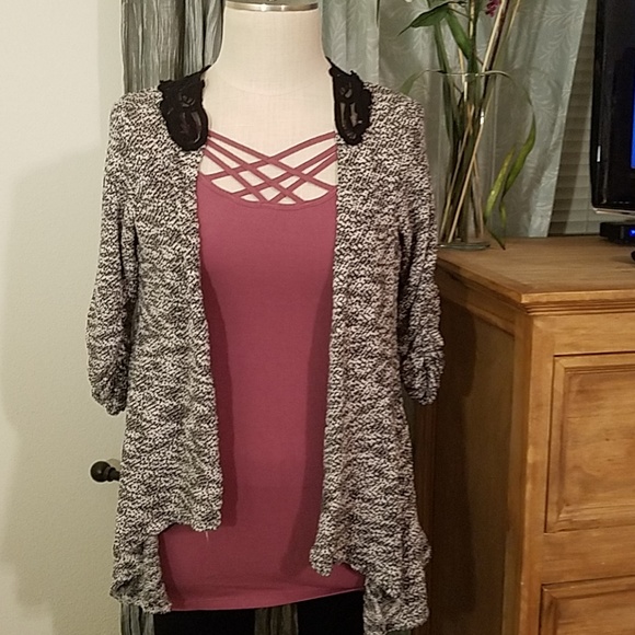 Jody Sweaters - ⭐️🌟 Multi color cardi